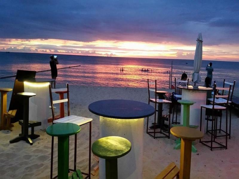 Coastal Village Beach Resort Фукуок Екстер'єр фото